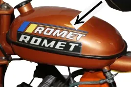 naklejki-na-zbiornik-paliwa-do-motorynki-motorynka-romet-2-szt-delux