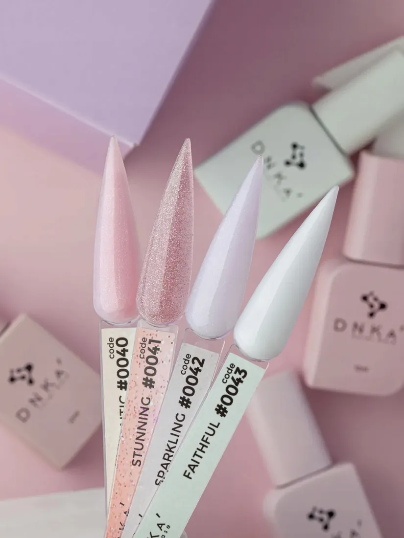 dnka-rubber-cover-base-baza-code-0040-romantic-12-ml