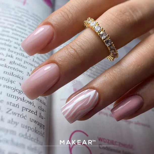 makear-gelandgo-builder-gel-zel-budujacy-soft-touch-gg10-15-ml-stan-opakowania-oryginalne