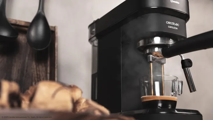 cecotec-cafelizzia-790-ekspres-do-espresso-12-l
