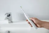 philips-hx-6807-35-sonicare-protectiveclean-2-pack-kolor-dominujacy-bialy