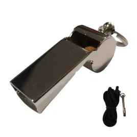 gwizdek-metalowy-ze-sznurkiem-spartan