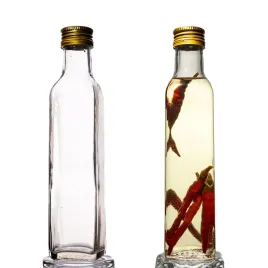 butelka-bezbarwna-250-ml-zlota-nakretka-6-sztuk
