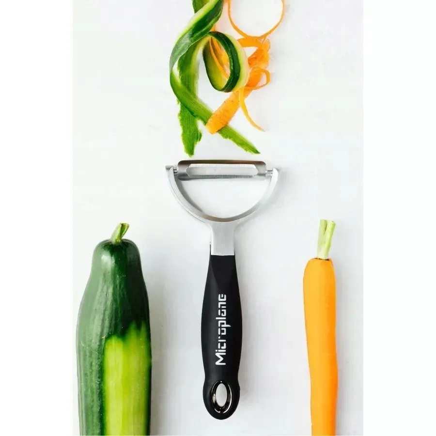 specialty-obieraczka-do-warzyw-prosta-microplane