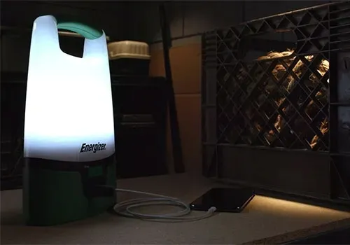 latarka-lampka-energizer-lantern-rechargeable-1200-klasa-wodoszczelnosci-ipx-4