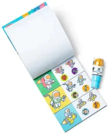 naklejki-dla-dzieci-kosmos-ksiazeczka-ze-stempelkiem-stickerwow-melissadoug