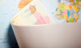 podkladka-na-biurko-mapa-polski-na-prezent-produkt-polski-jakosc