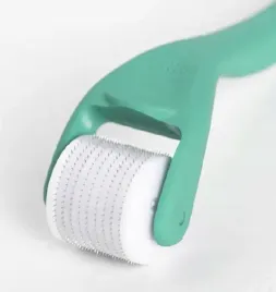 neofollics-roller-stymulujacy-wzrost-brody-540-mikroigielek