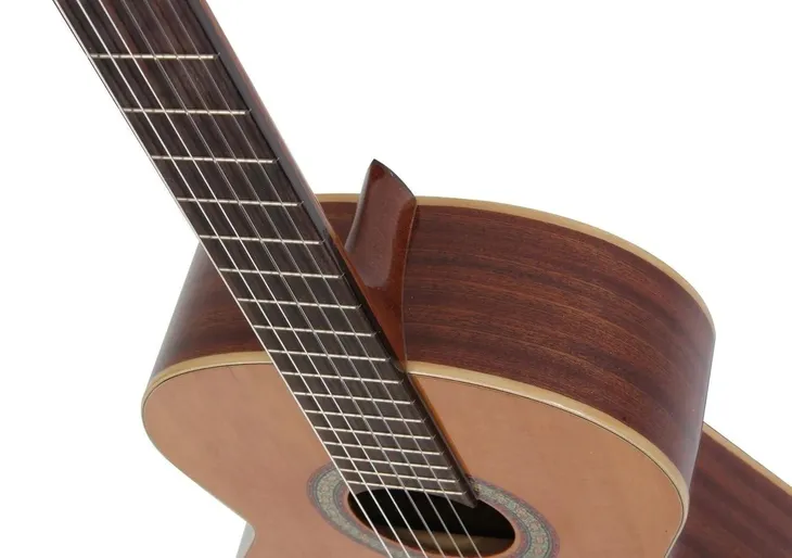 admira-sevilla-gitara-klasyczna-4-4-stan-nowy-wersja-praworeczna