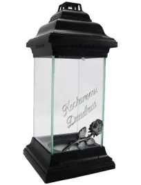 znicz-dla-dziadka-kapliczka-lampion-dzien-dziadka