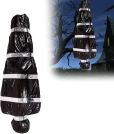 straszna-dekoracja-halloween-rekwizyt-sztuczne-zwloki-trup-w-worku-tasma
