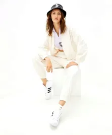 damskie-spodnie-adidas-track-pants-modne-stylowe-dresowe