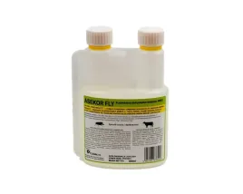 asekor-fly-bezbarwny-600-ml-na-owady-dla-koni