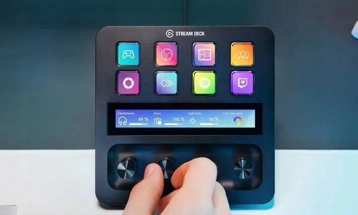 panel-streamingowy-elgato-stream-deck-stan-nowy