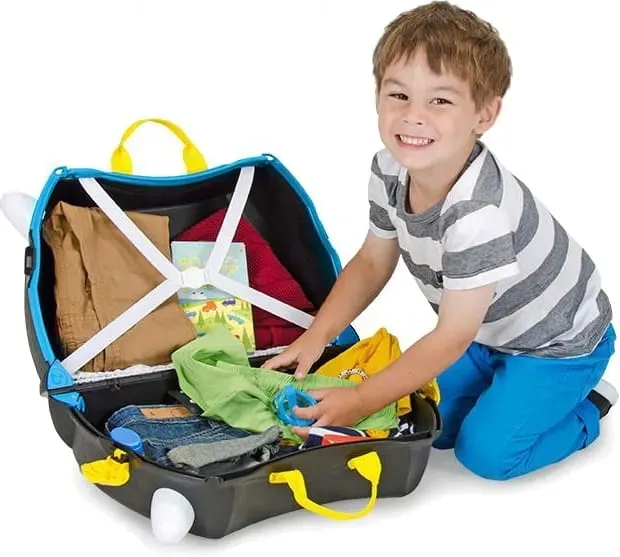 trunki-jezdzaca-walizeczka