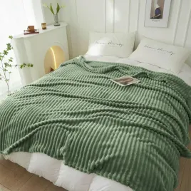 koc-polarowy-150x100cm-oliwkowo-zielony-miekki-pluszowy-przewiewny