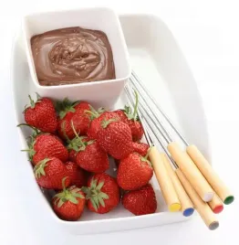 najlepsza-czekolada-mleczna-1-kg-do-fontann-fondue