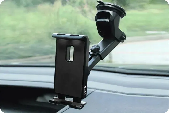 uchwyt-do-samochodu-na-telefon-tablet-szybe-kokpit-kod-producenta-ipad-ipada-pro-air-galaxy-szybkiego-ladowania