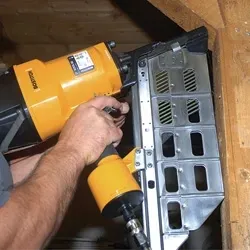 gwozdziarka-bostitch-brt160-c-e-stan-nowy