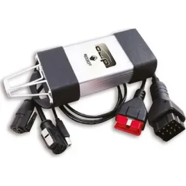 renault-can-clip-serwisowka-2024-renault-glowica
