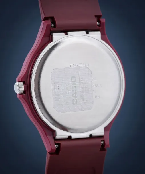 zegarek-casio-classic-casio-mq-24uc-4bef-plec-produkt-damski