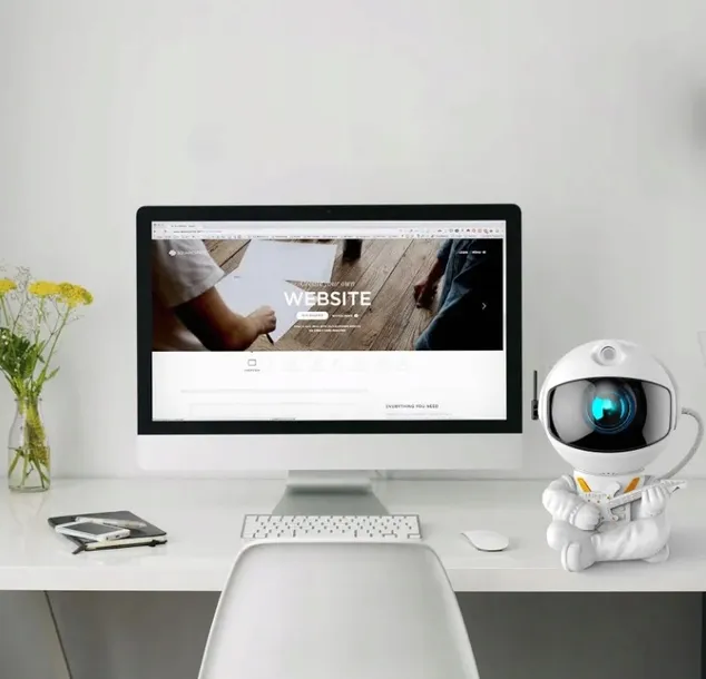 ak235d-projektor-astronauta-gitara-bialy-zasilanie-sieciowe