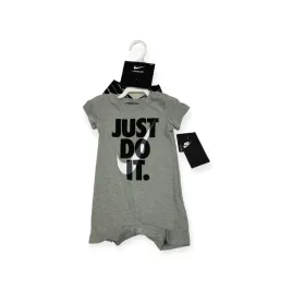 rampers-dla-chlopca-z-krotkim-rekawem-nike-6m