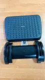 podnozek-regulowany-ergonomiczny-fellowes-48121-70-material-tworzywo-sztuczne
