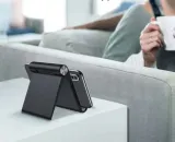 stojak-na-telefon-tablet-plaski-kolor-czarny