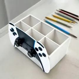organizer-na-kredki-3d-jak-pad-playstation-edge-przybornik-na-biurko-eko