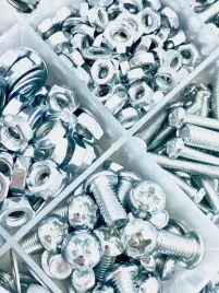 zestaw-srubek-nakretek-m3-m4-m5-m6-1000szt