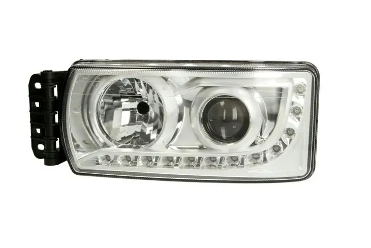 REFLEKTOR LAMPA IVECO STRALIS 2013 HI-WAY LEWY LED
