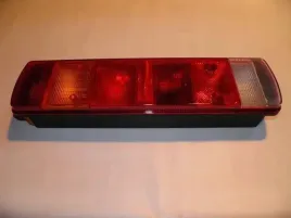 lampa-tylna-scania-4-prawa-gniazdo-bajonet-z-boku