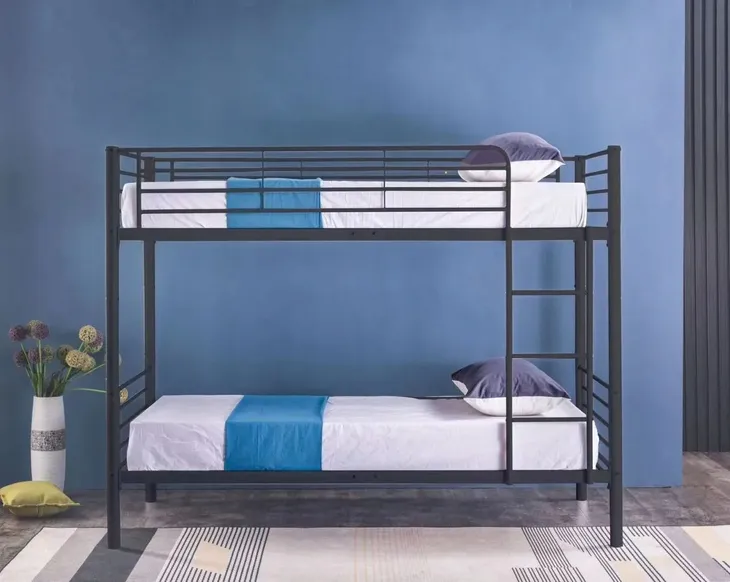 Łóżko piętrowe metalowe z materacami piankowymi H3 90x200 czarne