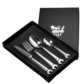 zestaw-sztuccow-sztucce-narzedzia-na-prezent-dla-niego