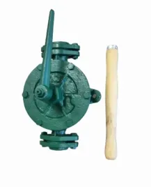 pompa-reczna-skrzydelkowa-typu-kn-1-3-4-ibo-solidna-mala-ale-potezna