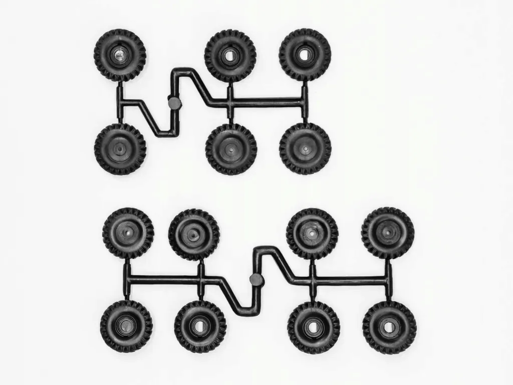 ural-375a-command-vehicle-1-72