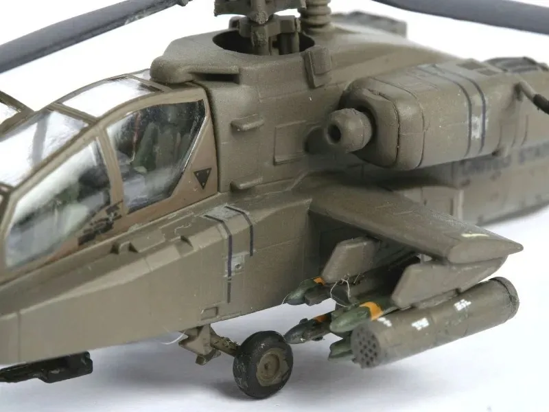 revell-64046-model-set-ah-64d-longbow-apache-1-144-marka-revell
