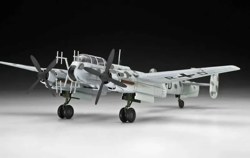 revell-03798-arado-ar-240-1-72