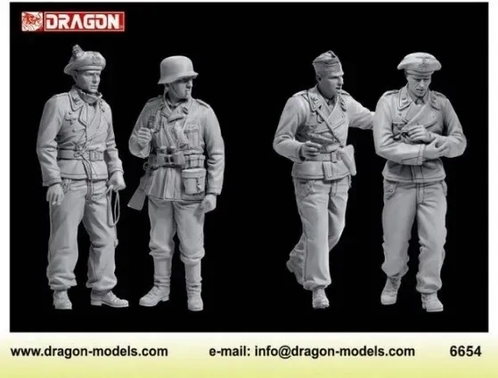 1-35-ghost-division-tank-crew-blitzkrieg-1940-7th-panzer-division