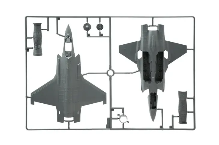 1-72-f-35a-lightning-ii-ctol-version-beast-mode-marka-italeri-stan-nowy