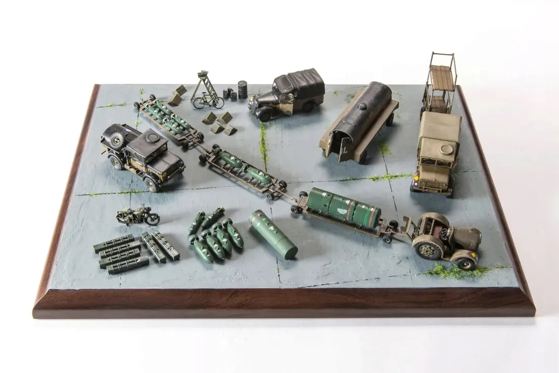 airfix-05330-bomber-re-supply-set-1-72