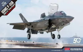 academy-usmc-f-35b-vmfa-121-green-knights-1-72