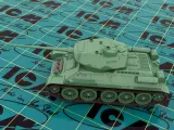 t-34-85-wwii-soviet-medium-tank-1-35-model-icm35367