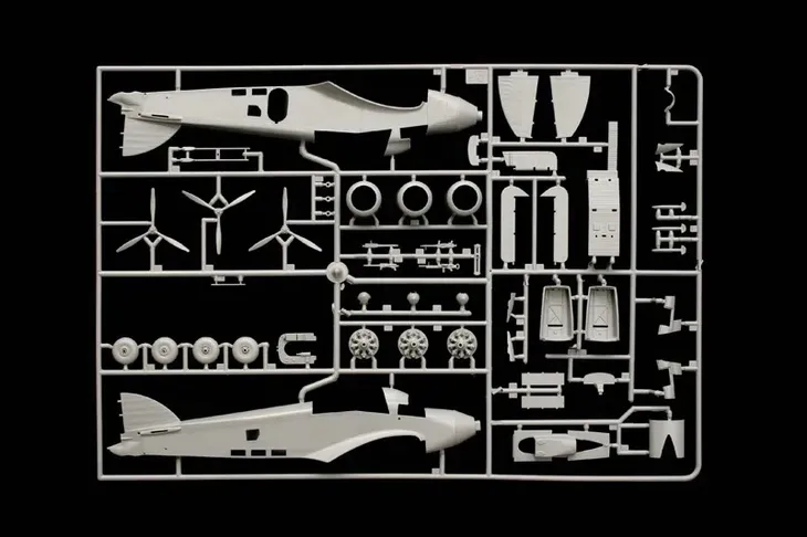 1-72-s-79-sparviero-bomber-version-marka-italeri-stan-nowy