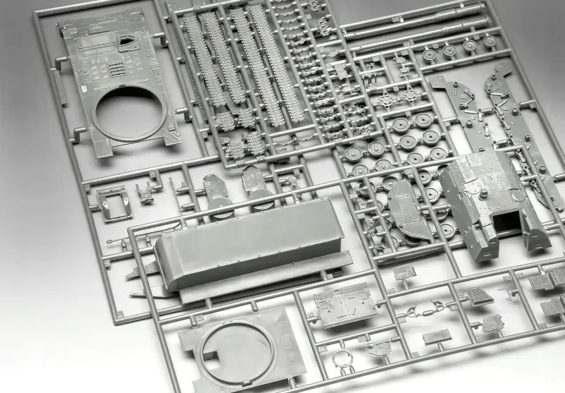 revell-03347-panzerhaubitze-2000-1-72