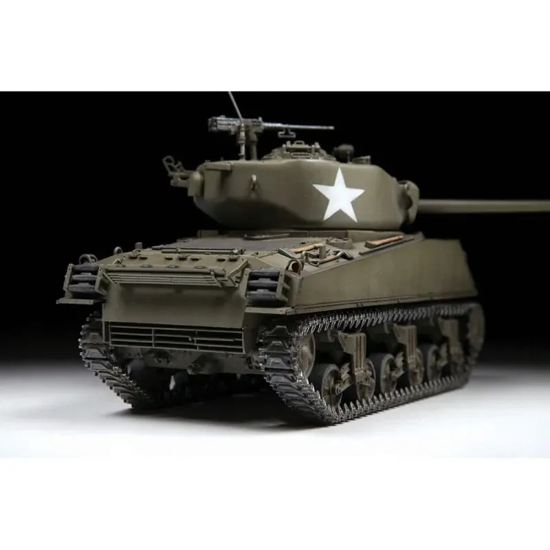 1-35-us-medium-tank-m4a3-76-w-sherman-marka-zvezda
