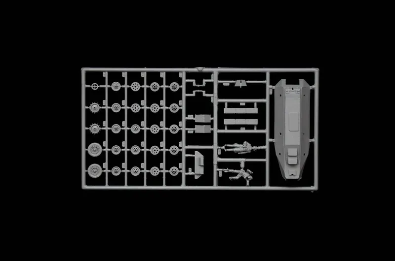 1-72-sd-kfz-251-8-ambulance-marka-italeri