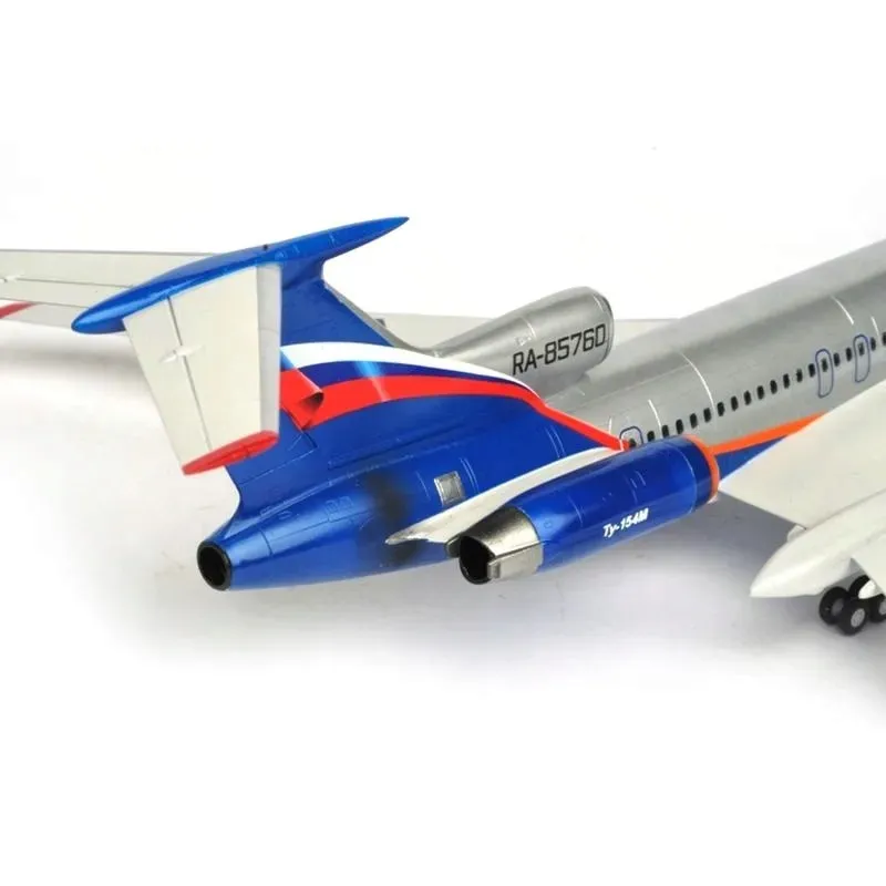 1-144-russian-airliner-tu-154m-marka-zvezda