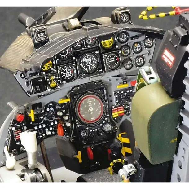 1-12-f-104-g-cockpit-stan-zlozenia-do-zlozenia